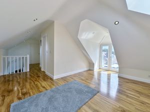 Photo 25- click for photo gallery